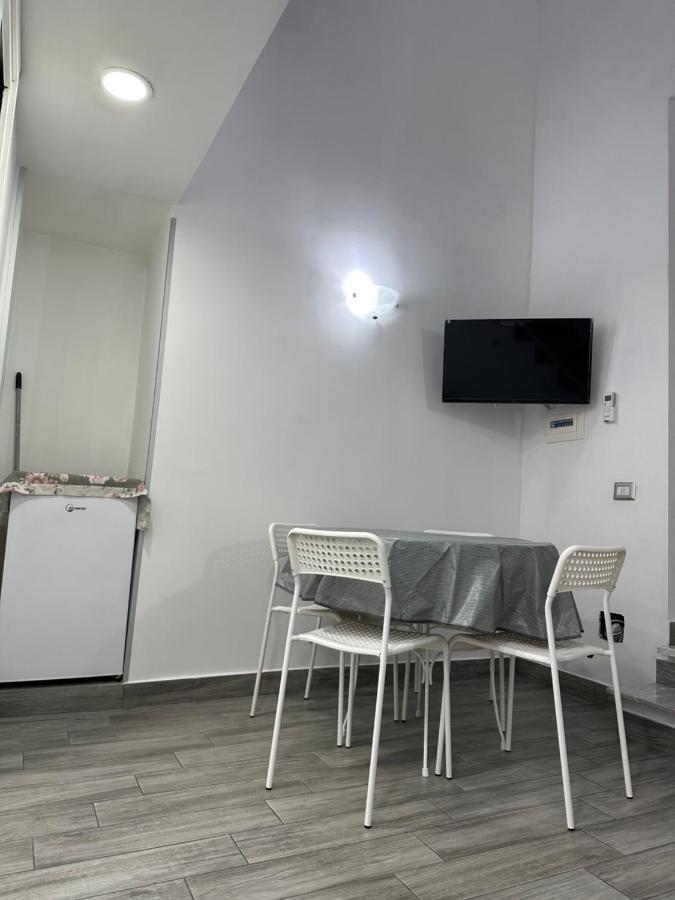 La Casa Di Elisa Apartment Naples Exterior photo